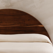 Load image into Gallery viewer, Watson Queen Bed Brown