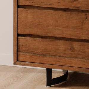 Bent Dresser