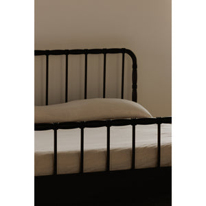 Vivian Queen Bed